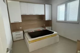 Apartament me qera, Huren